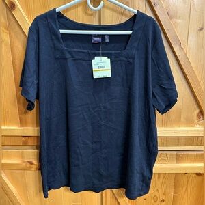 ⭐️NWT⭐️ Women’s Rafaella Top - 3X